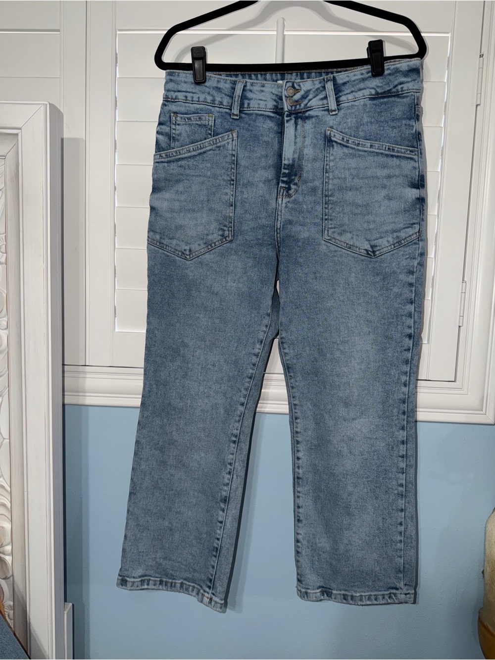 Kensie Light Blue Straight-Leg Jeans